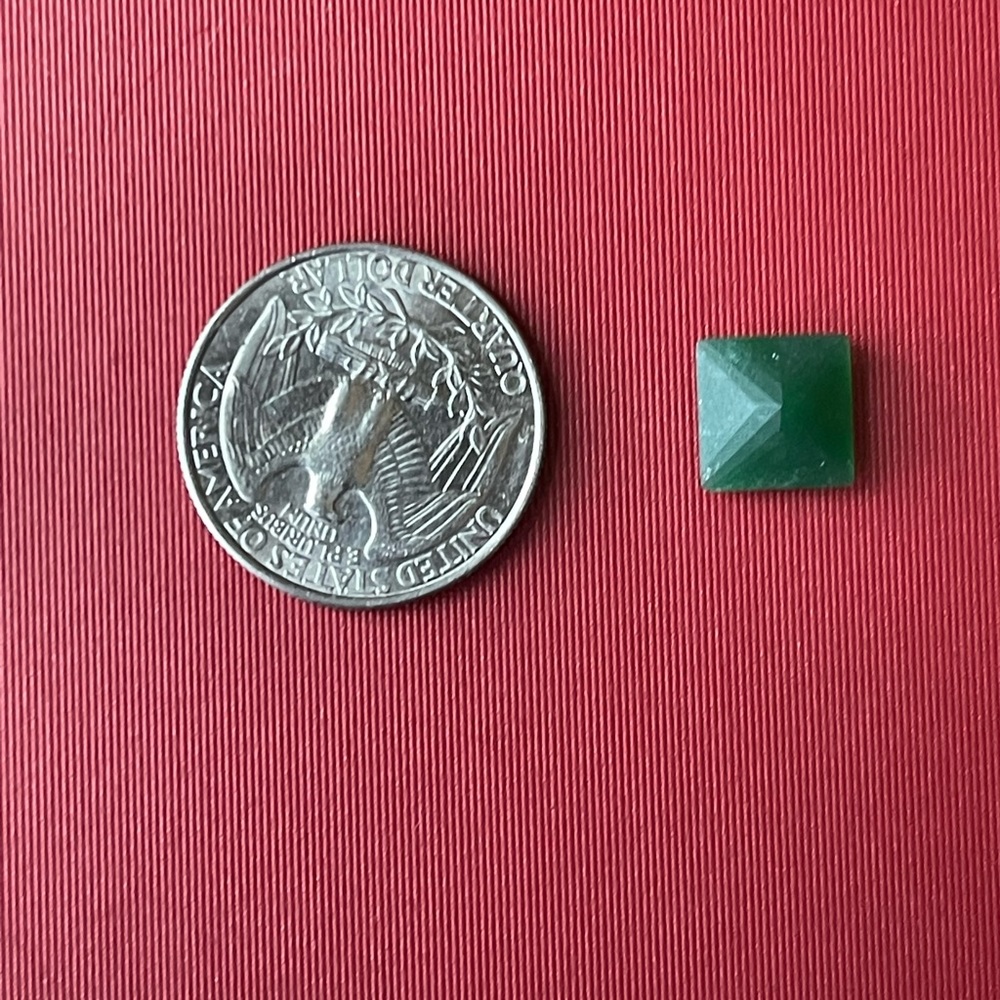 Emerald - Picture 3 of 3